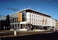 OC Grand: Byvaly hotel dnes nejvetsi obchodni centrum ve Vychodnich Cechach