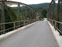 Příhradový ocelový obloukový most v Borači