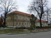 Sv. Jan Nepomucký a škola