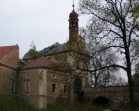 zámek ve Škvorci: stav zámku v r.2006