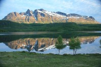 jezero Saltvatnet (foceno ve 23:40)