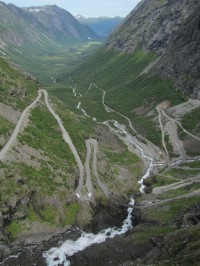 Trollstigen - pohled z vyhlídky