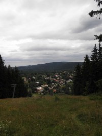 Sjezdovka a výhled na Bublavu z Olověného vrchu -  12.8.2011