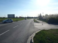 Chodník ze Sokolnic ke kruhovému objezdu - 27.4.2012