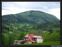 Velký Javorník: Z Frenštátu jihozápadně přes lokalitu zvané Horečky,krásný turistický zážitek.  