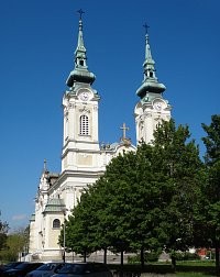 kostel Panny Marie Královny