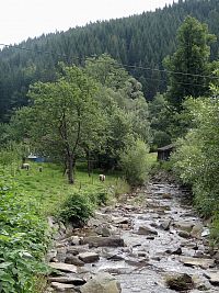 Lomná z mostu od koupaliště ke Kyčmolu - Horní Lomná