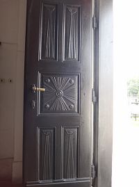 zdobené dveře