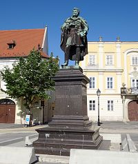 pomník Károly Kisfaludiho