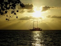 Maledivy Faru západ slunce