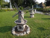 holandské větrné mlýny