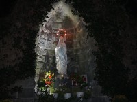Horní Lomná jeskyně Panny Marie v noci