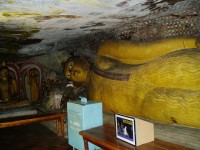 Dambulla ležící Buddha