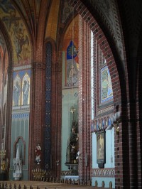 Ludgeřovice sv. Mikuláš pravá strana u oltáře