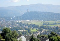 Stirling pohled na Wallace Monument
