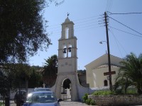 Paxos Gaios zvonice a kostel Apoštolů u hřbitova