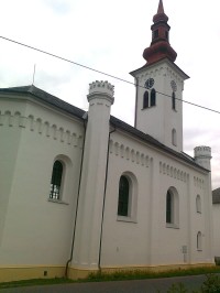 kostel sv. Antonína Beduánského v Třeštině
