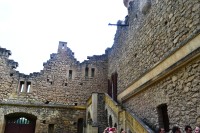 pohľad na múry hradu