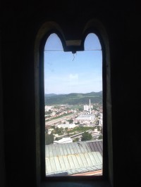pohľad z okna veže