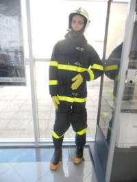 kombinéza hasiča