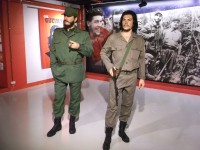 revolucionári Fidel Castro a Che Guevara