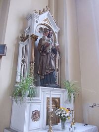 bočný oltár sv. Josefa
