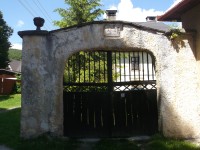 brána do kostola