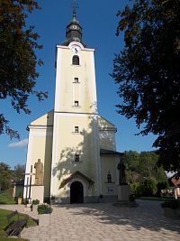 obec Veľké Rovné - kostol sv. Michala archanjela