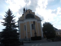 kostol na námestí
