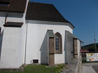 zadná časť kostola