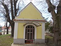 Borský Mikuláš - Pamiatky u kostola sv. Mikuláša