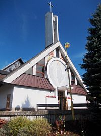 kostol v Považskej Teplej