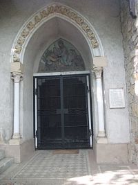 vchod do kostolíka
