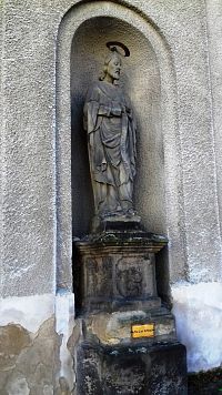 Hrob - Socha sv. Jana Křtitele
