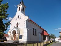 kostol v obci Dolné Naštice