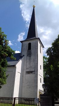 predstavaná veža kostola sv. Anny Radošovce - Kostol sv. Anny