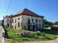 pôvodne renesančný kaštieľ Vysočany - Kaštieľ Vysočany