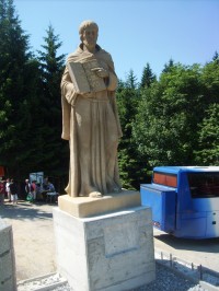 socha - slávnostne požehnaná 27.5.2012 žilinským diecéznym biskupom Mons.Tomášom Galisom