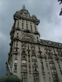 Palacio Salvo - 95 m vysoká budova