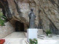 socha sv. Leopolda Bogdana Mandiča