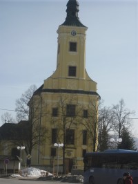 kostol z Námestia Hugolina Gavloviča