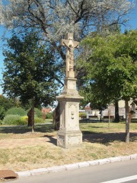 kríž u cesty z roku 1867