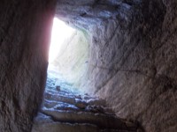 tunel v skale