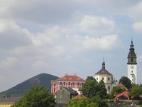 Radobýl a katedrála sv. Štěpána.