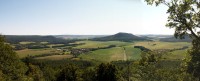 Pohled z vyhlídky na krajinu Manětínska