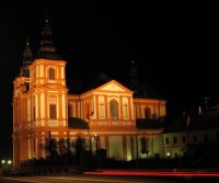 Přeštice - kostel v noci