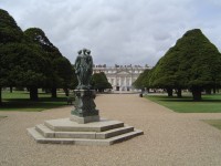 Hampton Court Palace - park