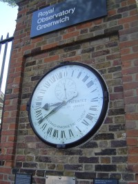 Greenwich - hodiny s 24 hodinovým ciferníkem