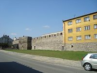 Lipník-zbytky hradeb na Novosadské
