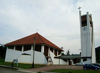 Karolinka-kostel Panny Marie Karmelské z r. 1997